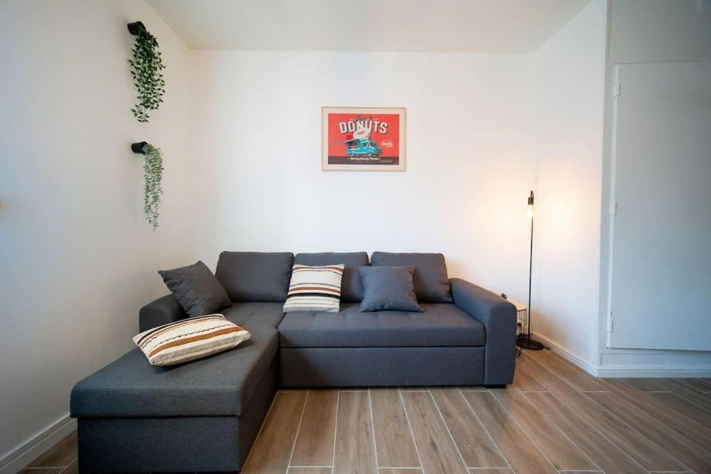 Fully Equiped Wifi Sleeps 6 *