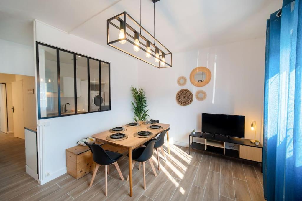 Appartement Fully Equiped Wifi Sleeps 6 Marseille