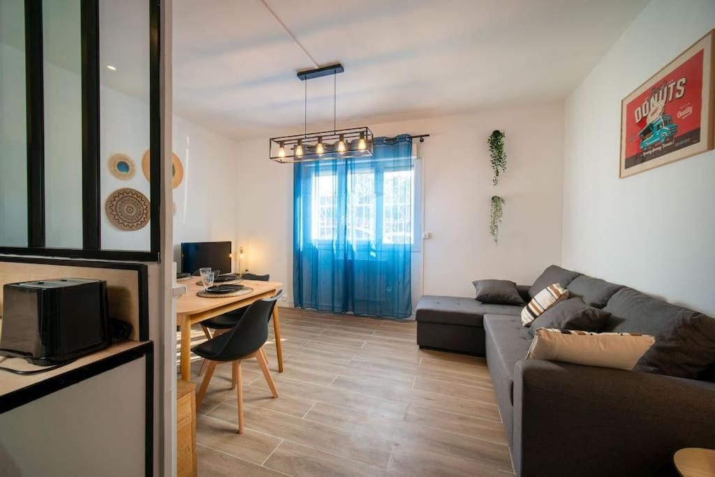 Appartement Fully Equiped Wifi Sleeps 6 Marseille